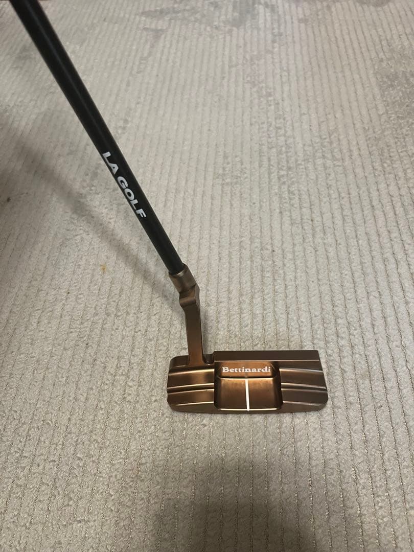 Bettinardi Queen B #15 パター