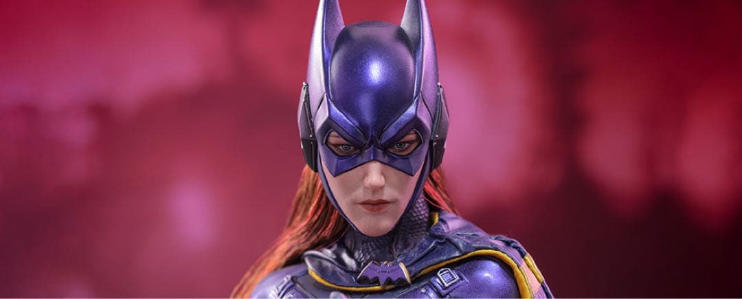 ホットトイズ バットマン アーカム・ナイト バットガール（パープル＆ゴールド版）