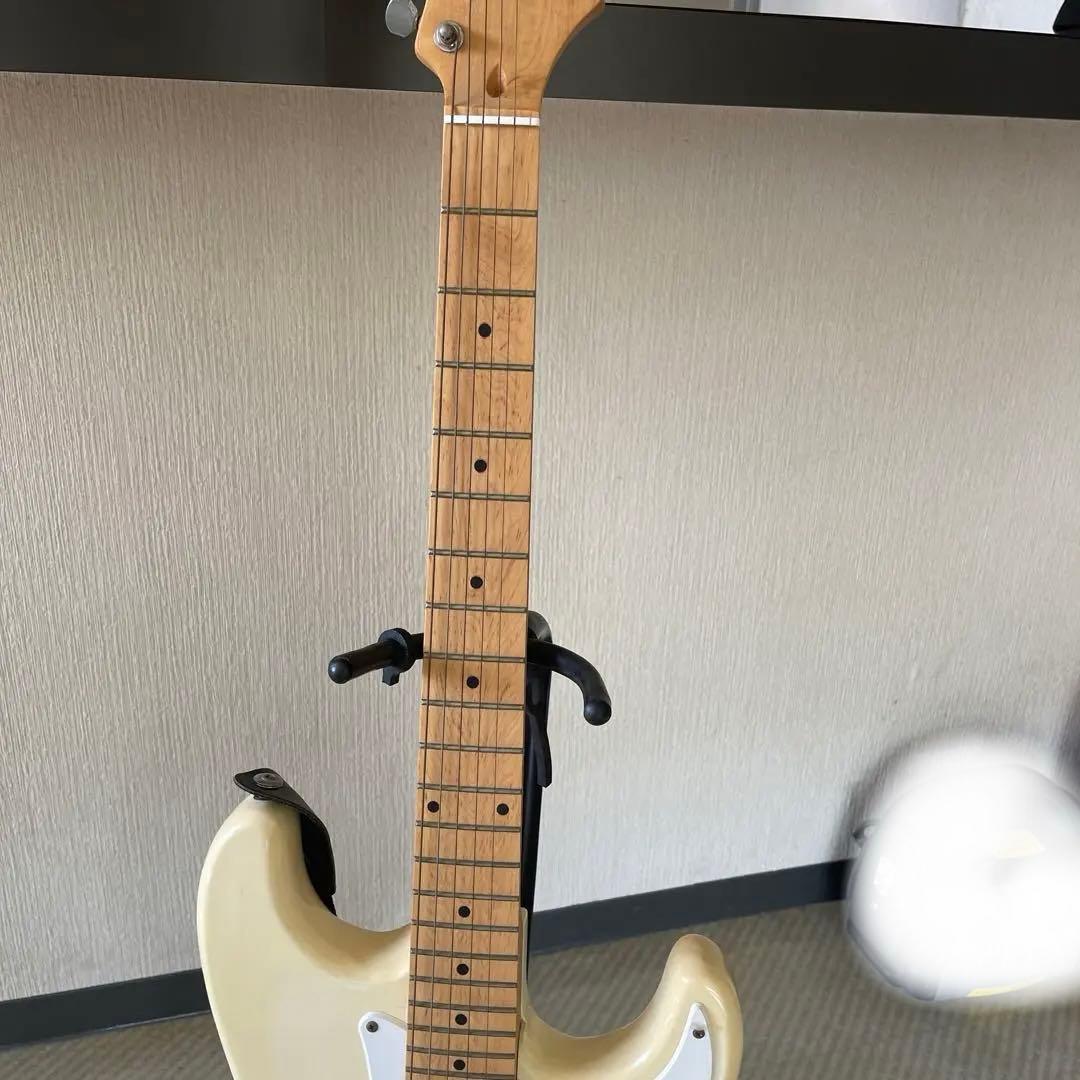 プレイテック ストラトキャスタータイプエレキギター