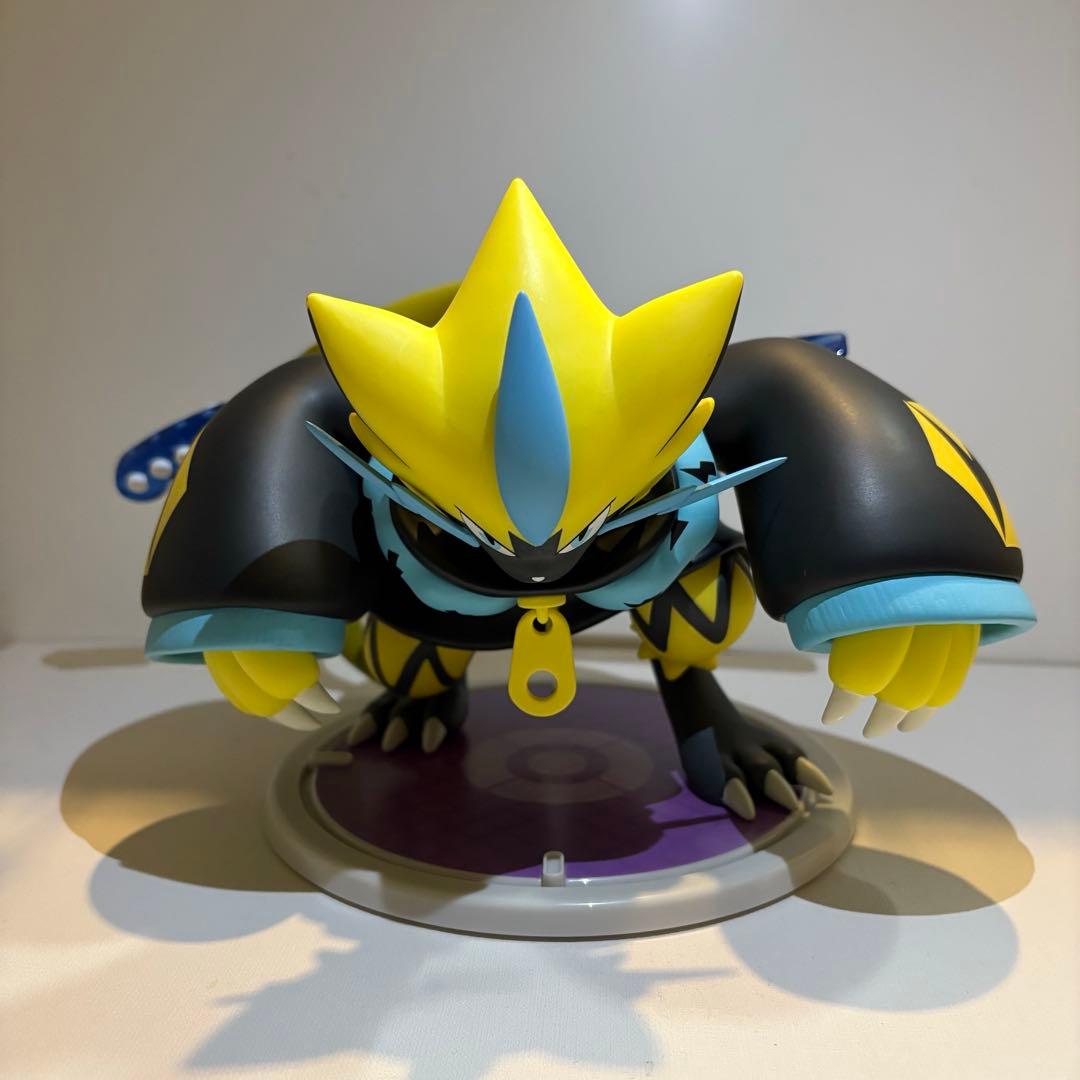 ポケモンユナイト　ゼラオラ　バンドスタイル　フィギュア　中国限定