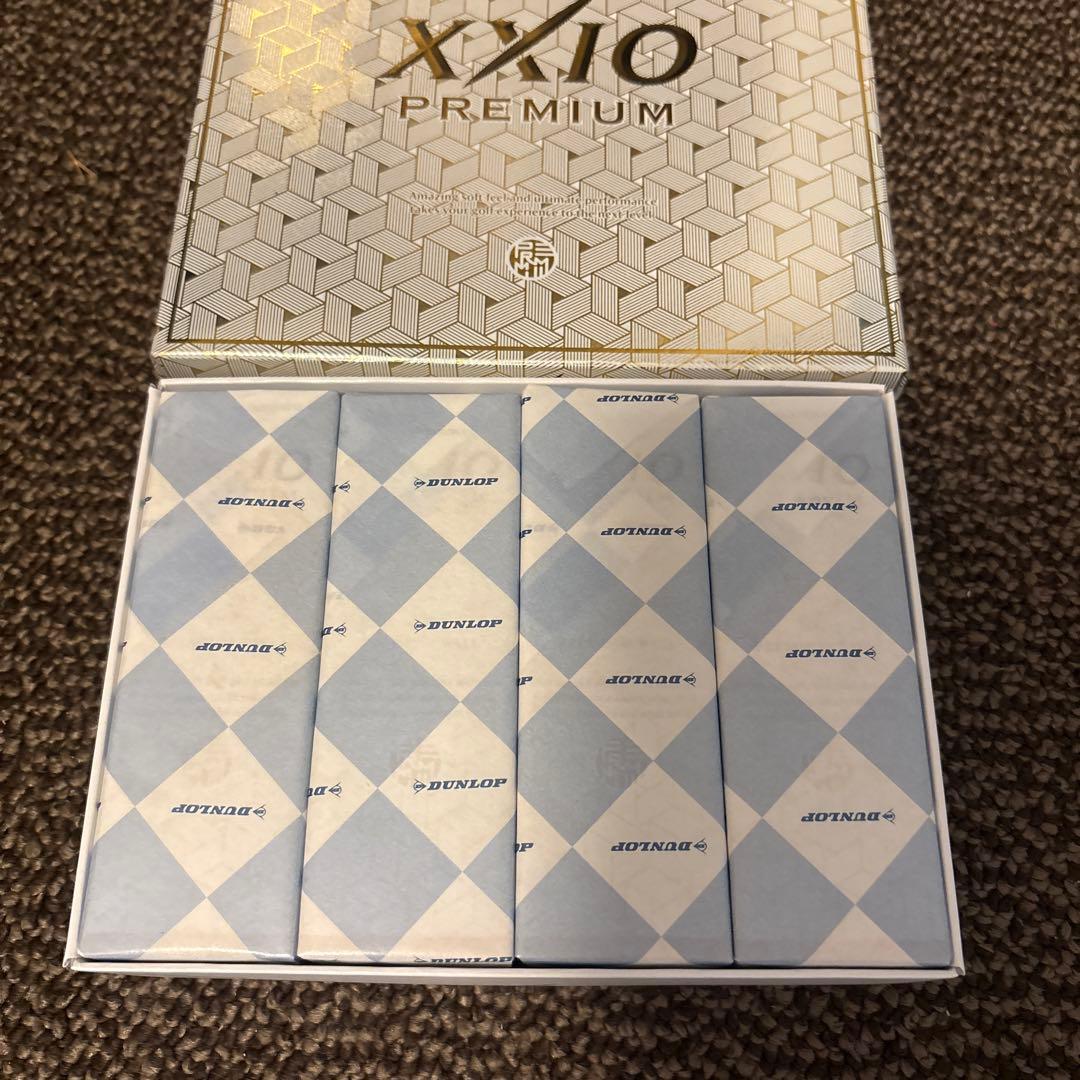 XXIO PREMIUM ゴルフボール 12個入り