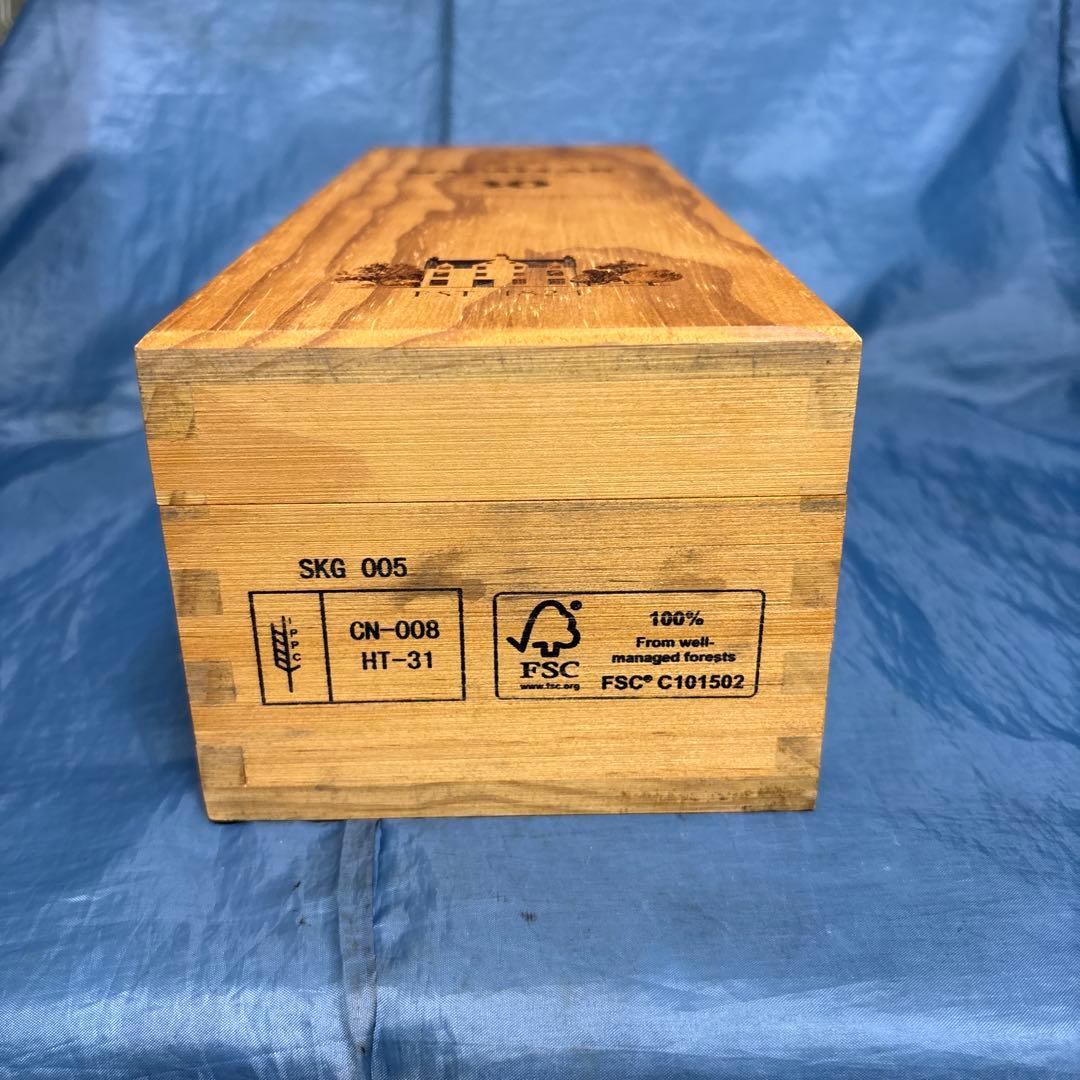 空箱　マッカラン 30年 空箱