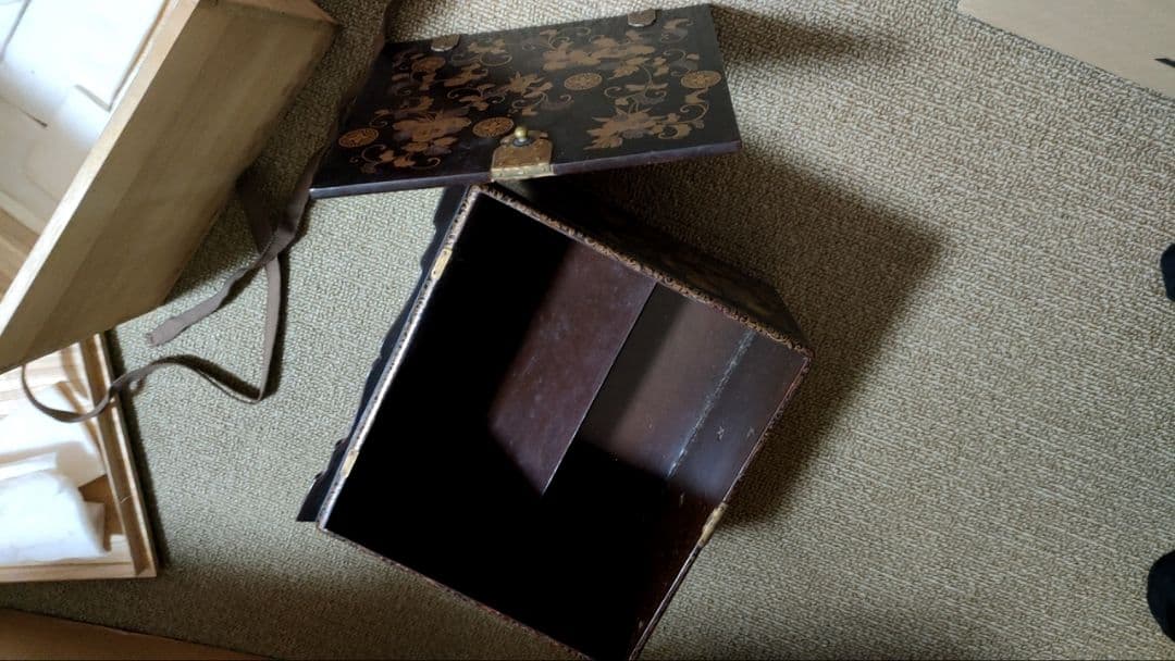 江戸時代蒔絵茶箱