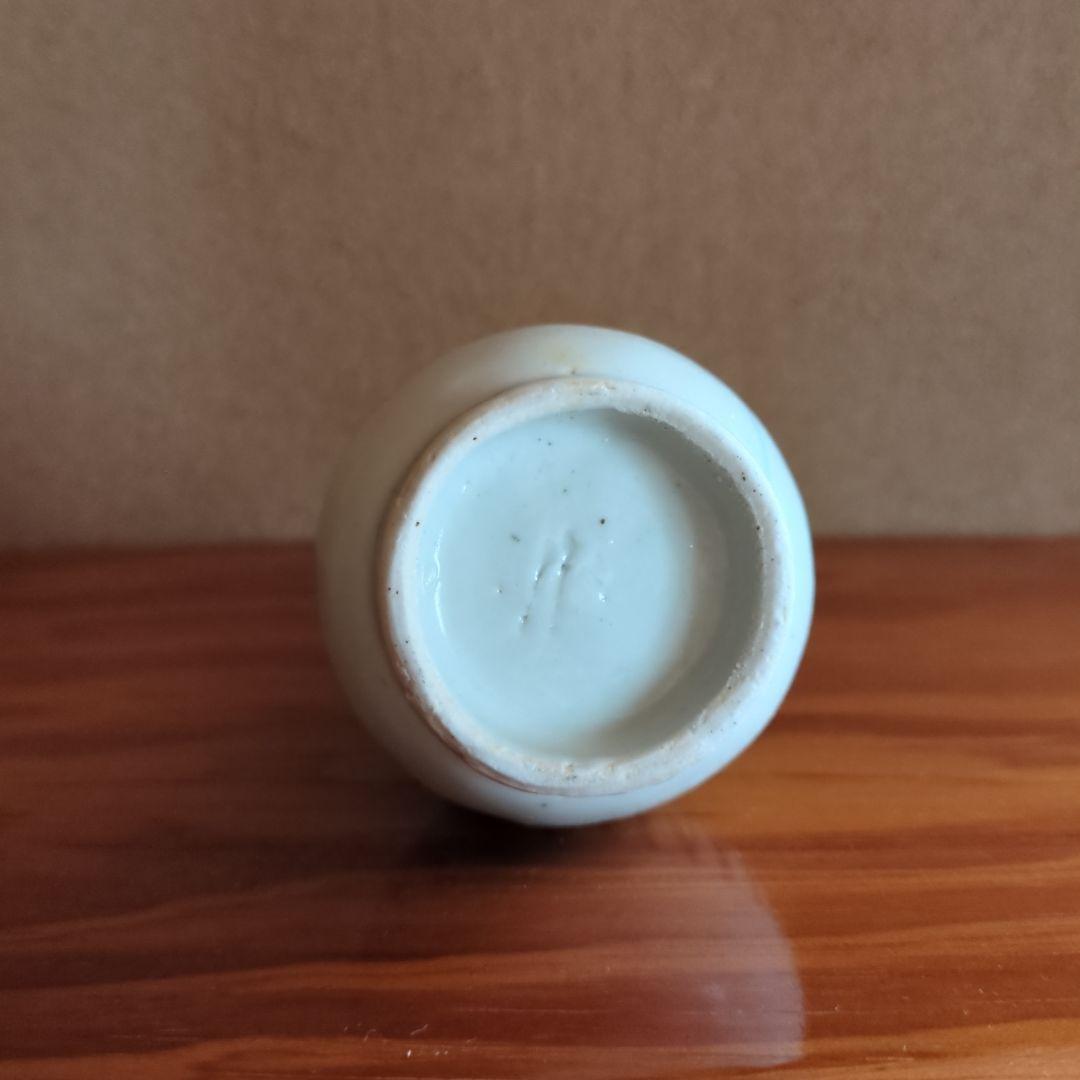 青いストライプ模様の陶器花瓶　骨董品　初期伊万里　徳利