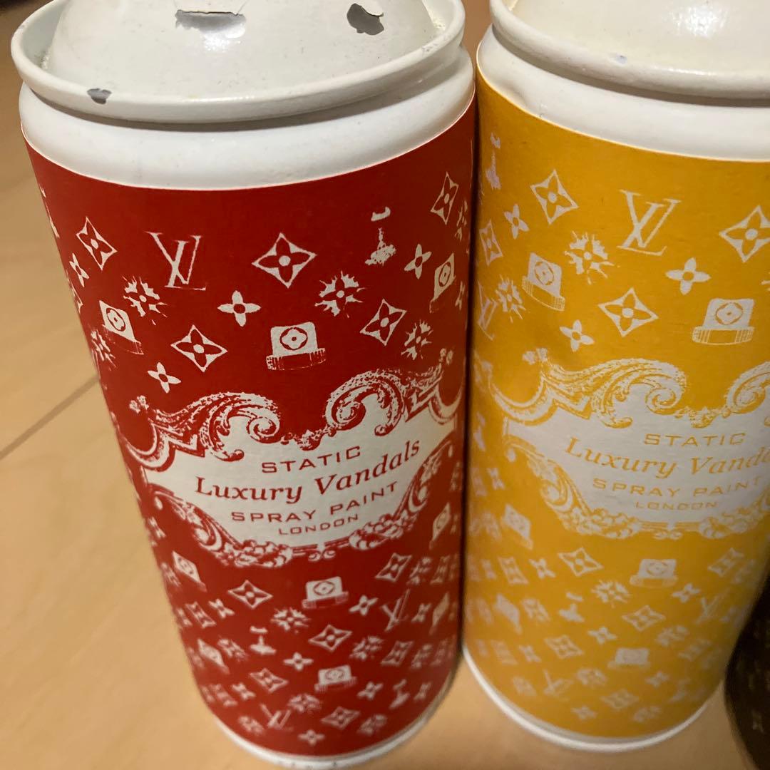 m*p様 static luxury vandals spray can ルイヴ