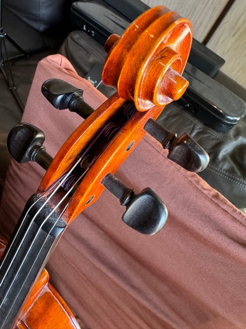 Vivienne⚠️バイオリン4/4 カールヘフナー　KH２０２