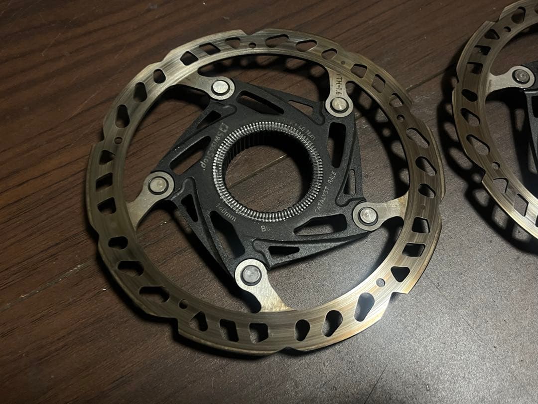 スイスストップ ディスクローターセンターロック 140mm x2
