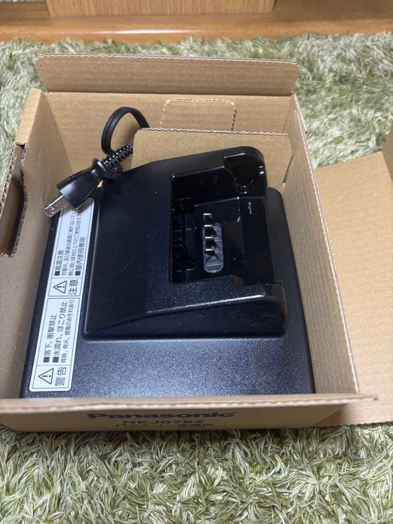新品未使用　パナソニック 電動アシスト自転車　充電器