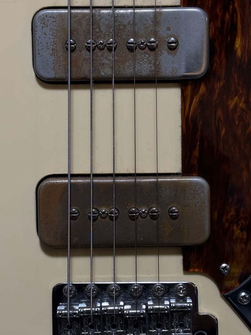 ギター Fender Daiki Tsuneta Swinger