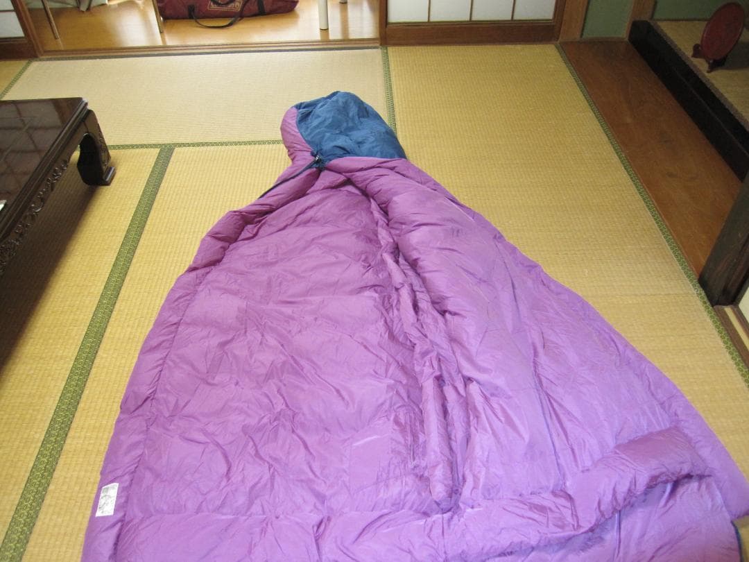 寝袋・シュラフ　SALEWA