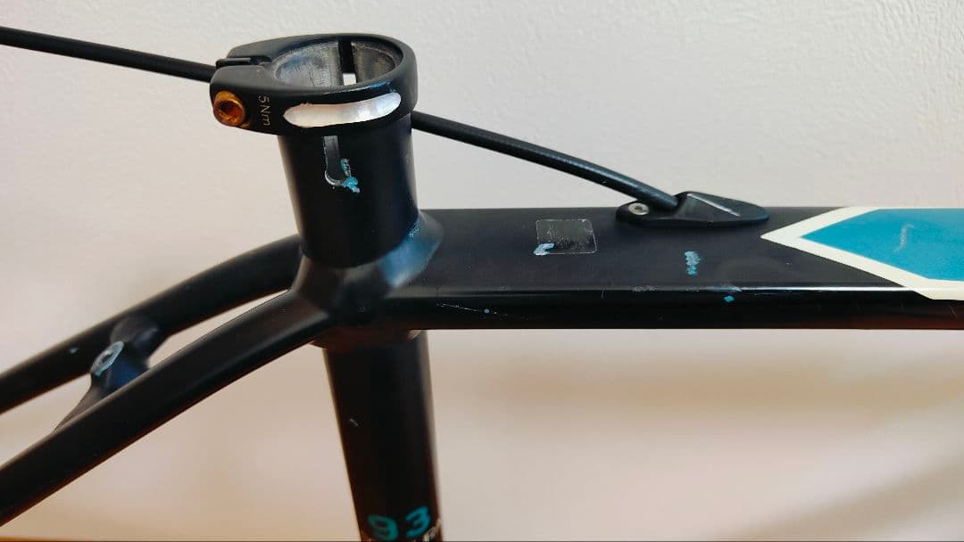 MERIDA 　ロードバイク　アルミフレーム 　スクルトゥーラ　カーボンフォーク