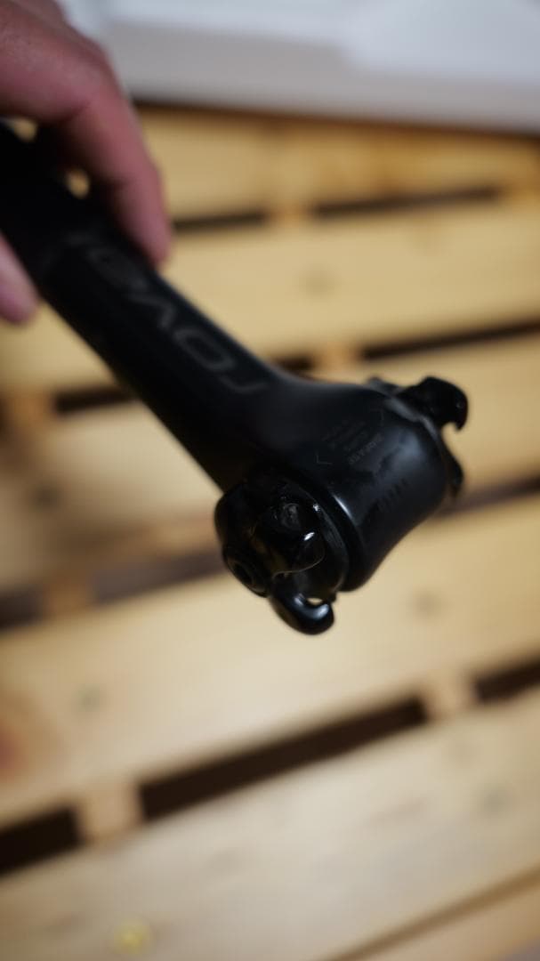 ROVAL 「ロヴァール」 TERRA CARBON POST φ27.2