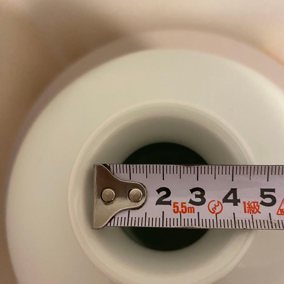 【美品】人間国宝　井上萬二　本人作　白磁丸形　壺　共箱