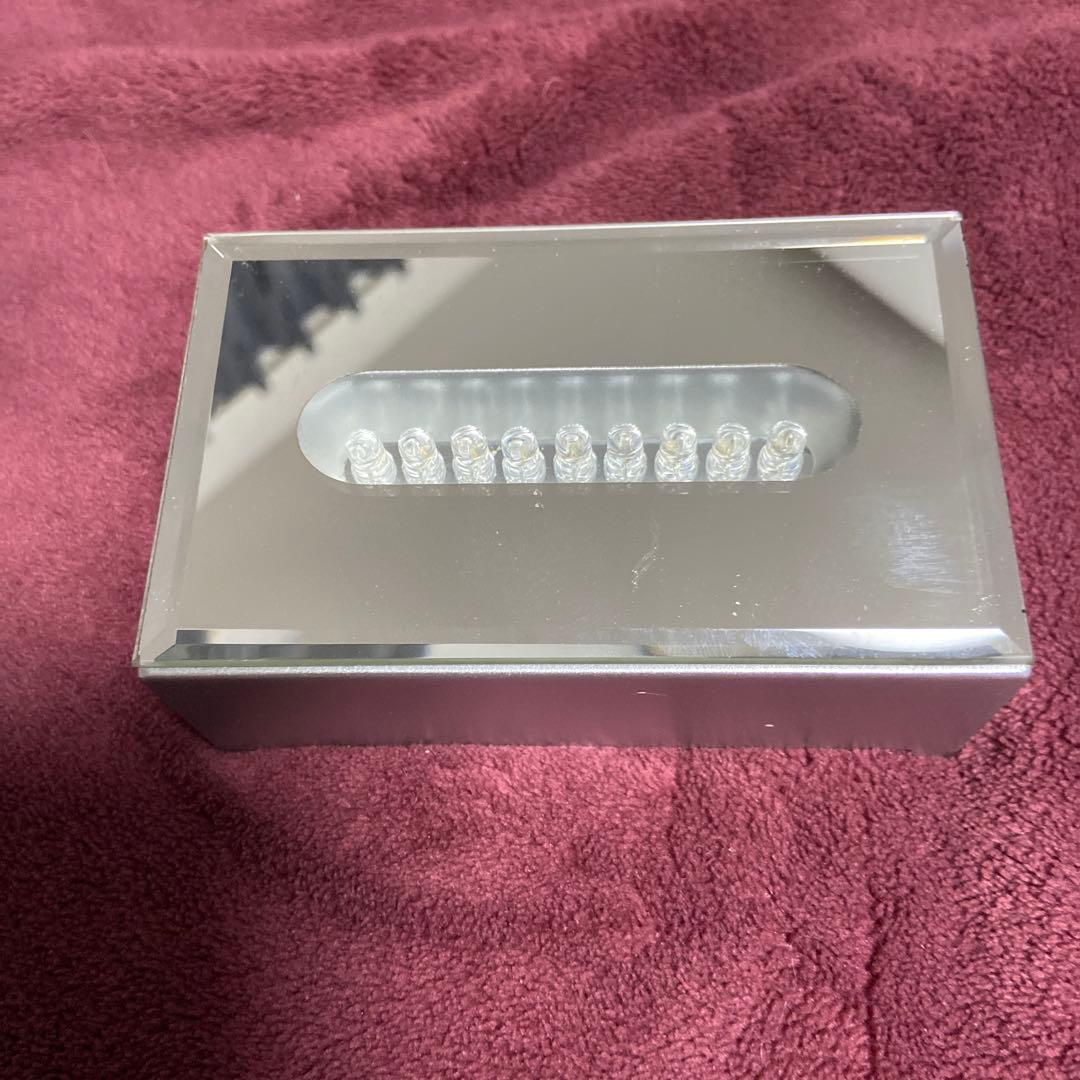 シエンタ　クリスタル　ガラス置物　大