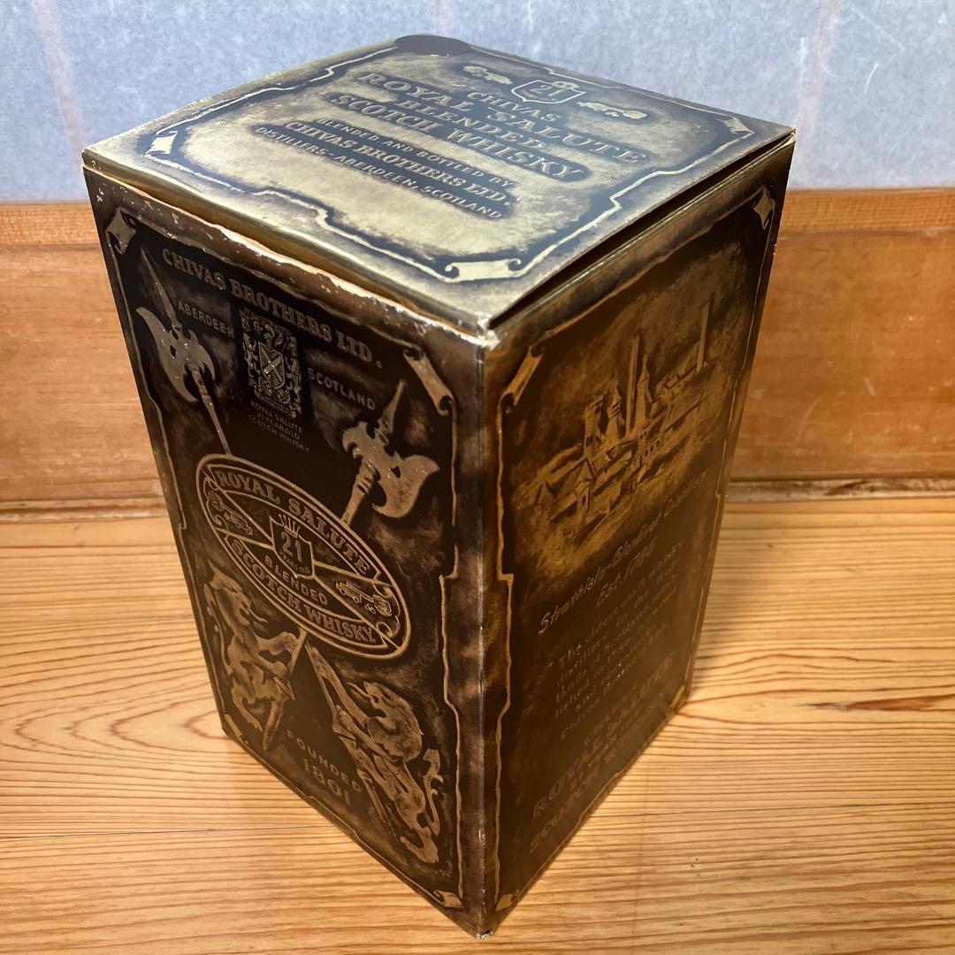 【未開栓】 SALUTE ロイヤルサルート 21年 茶陶器 973g