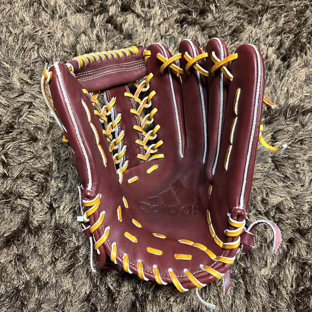 adidas アディダス　軟式　外野用　 グローブ