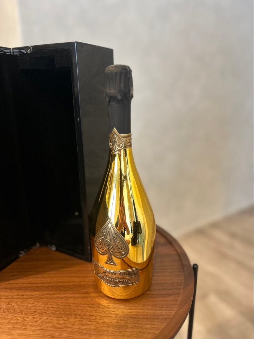 Armand de Brignac シャンパン 750ml ゴールド【箱付き】