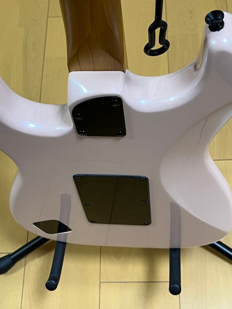 Squier ストラトキャスター　HH FRシェルピンク