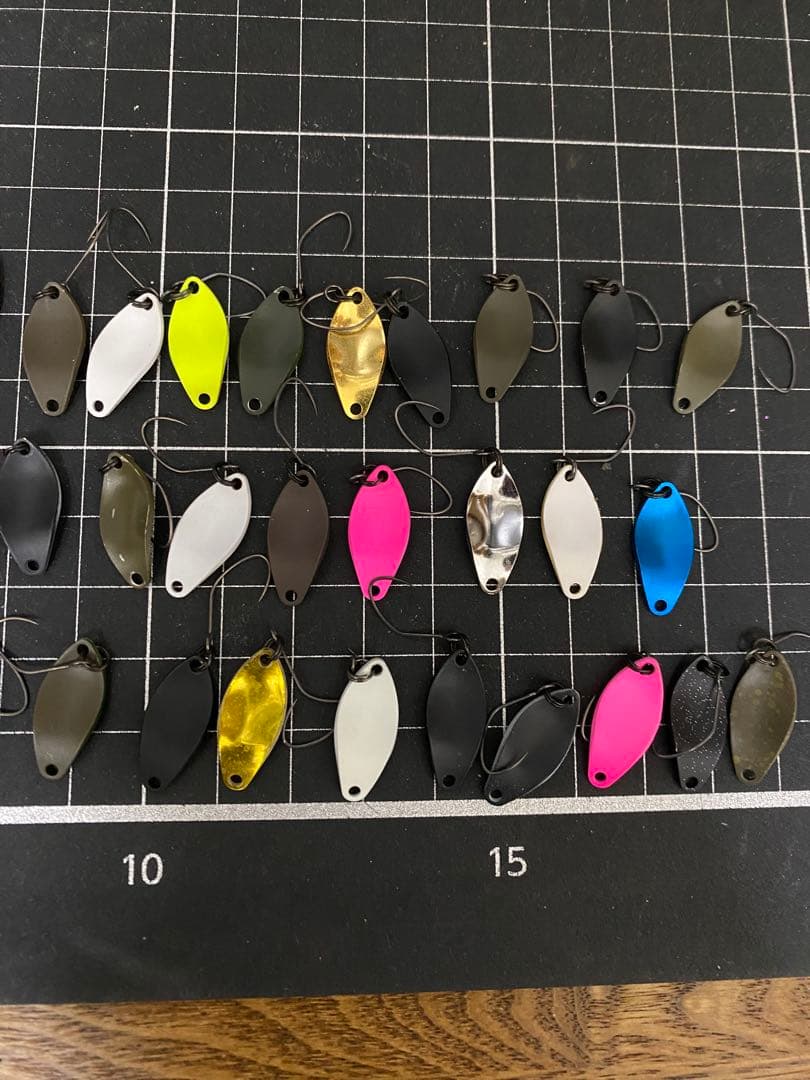 ハントグランデ1.3g 40枚　エリアトラウト