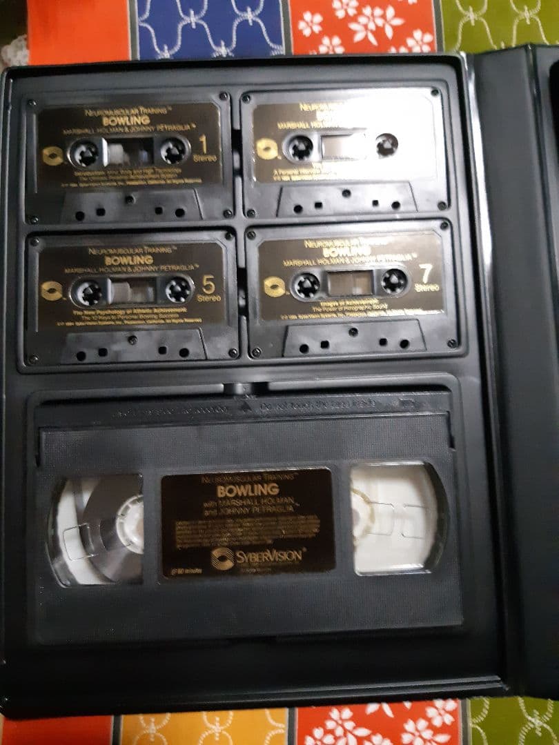 【サイバービジョン】