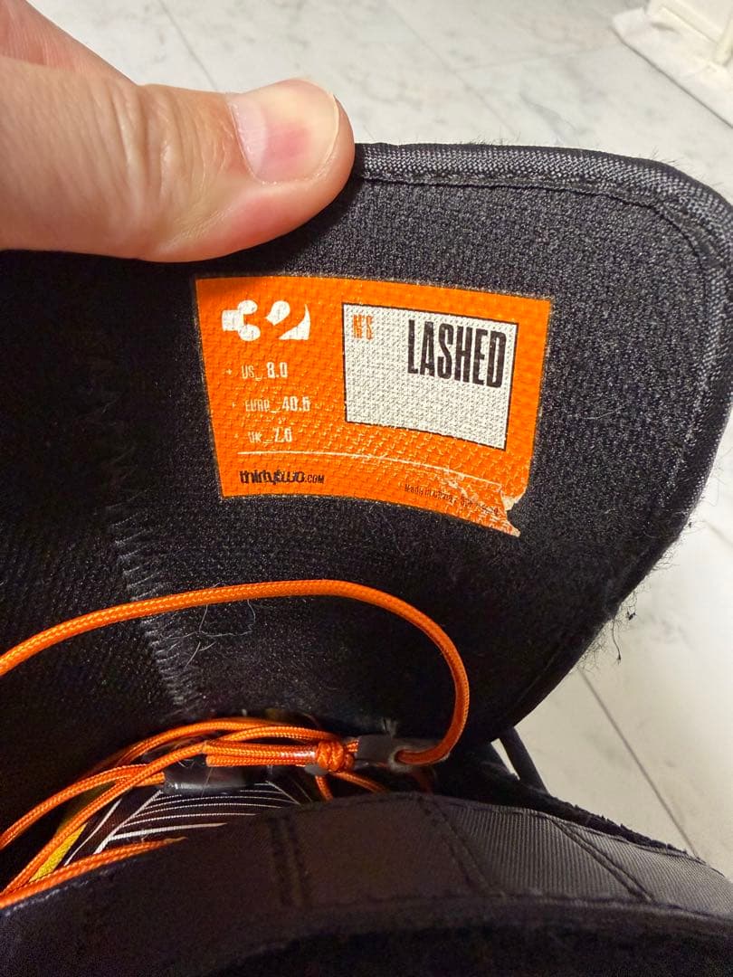 スノーボード THIRTYTWO LASHED 26cm