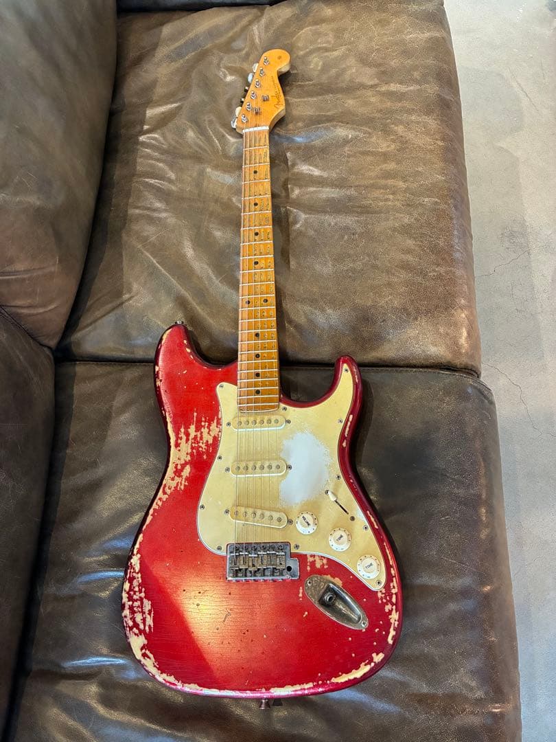 ストラトキャスター　ハードレリック