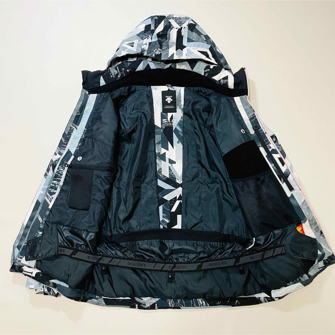 6642 デサント　ジャケット　スキーウェア　S.I.O中綿入り