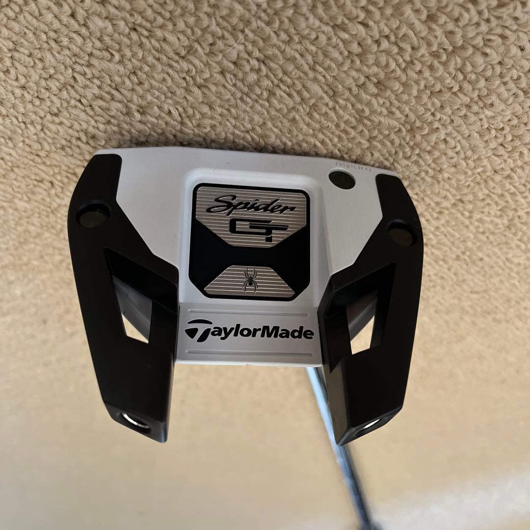 TaylorMadeSPIDER GT白×黒限定色33インチ