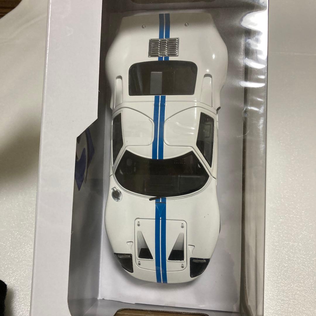 ソリド 1/18 フォード GT40 ホワイト