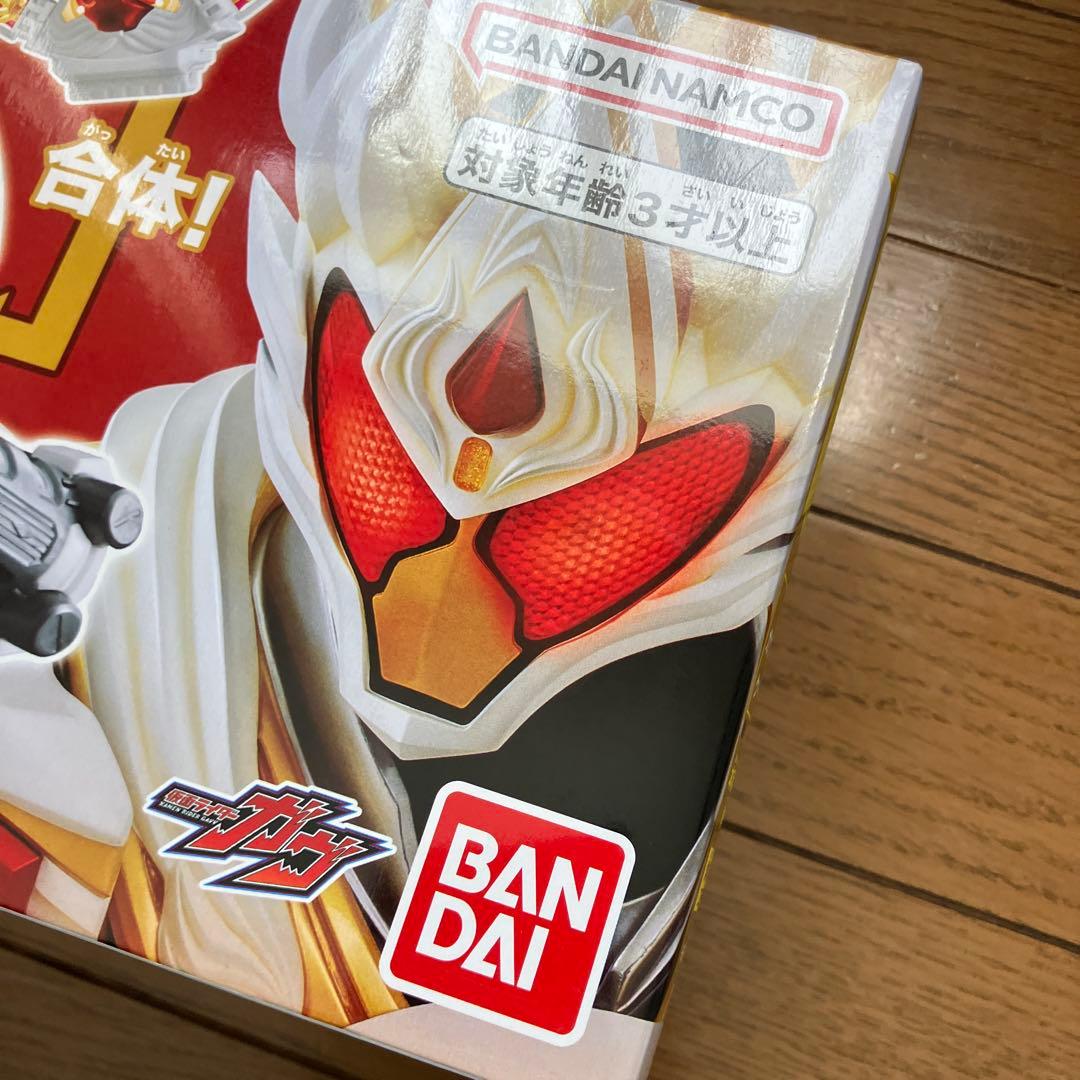 仮面ライダー　ガヴ　ケーキング　ブリザードソルベエ　ゴチゾウ　ゴチポッド　ゼッツ