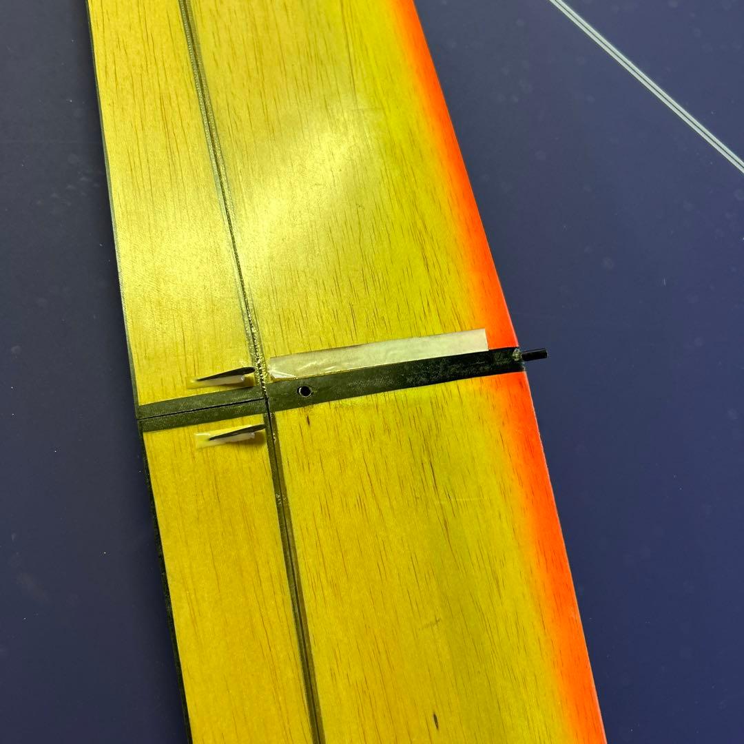 サイドアームランチグライダーRadina