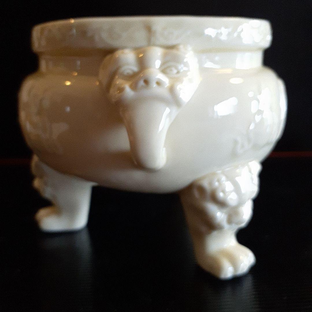 徳化窯白磁三獣足香枦