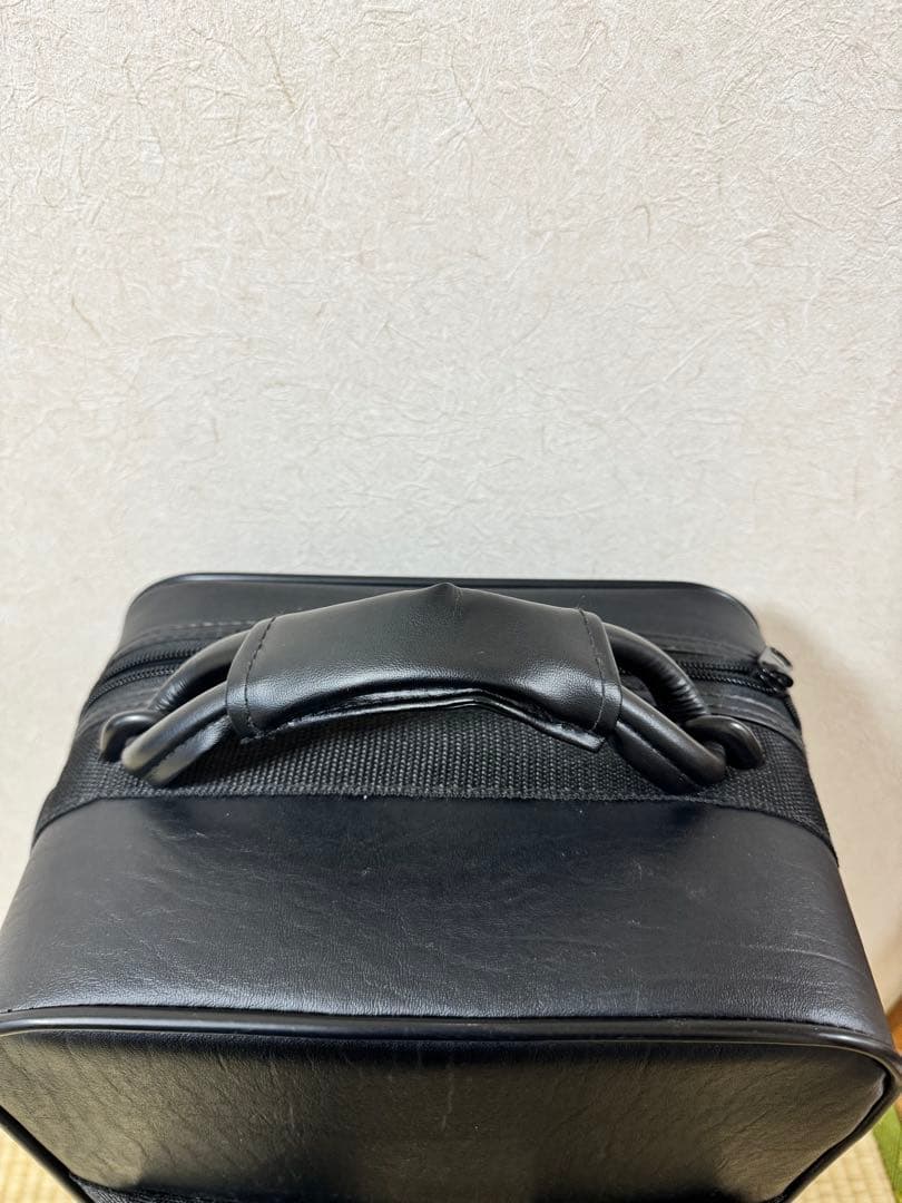 THE CAMBRIDGE ハードケース ブラック