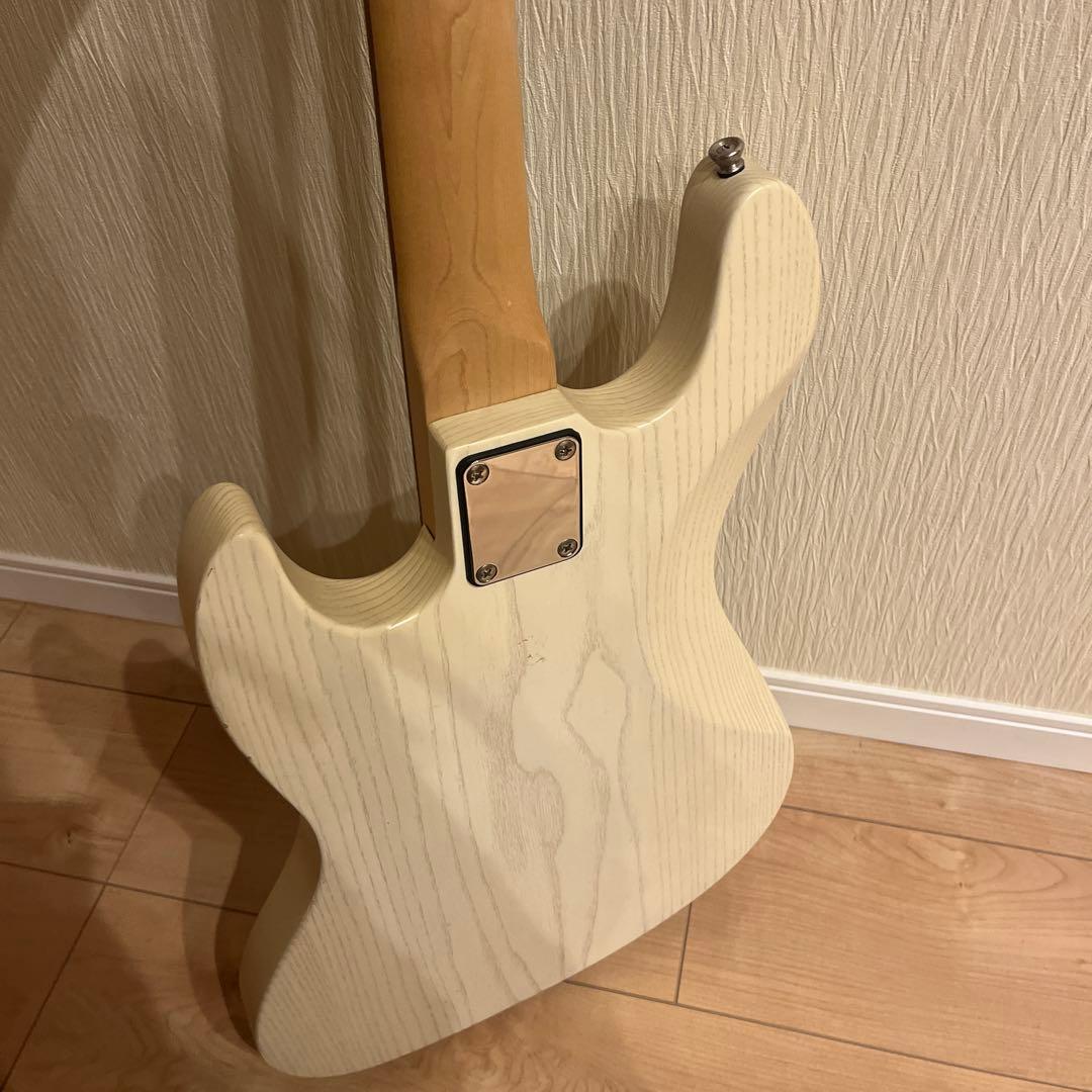 Bacchusバッカス ジャズベース ユニバース universe ウッド