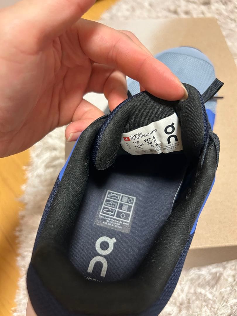 onレディーススニーカー