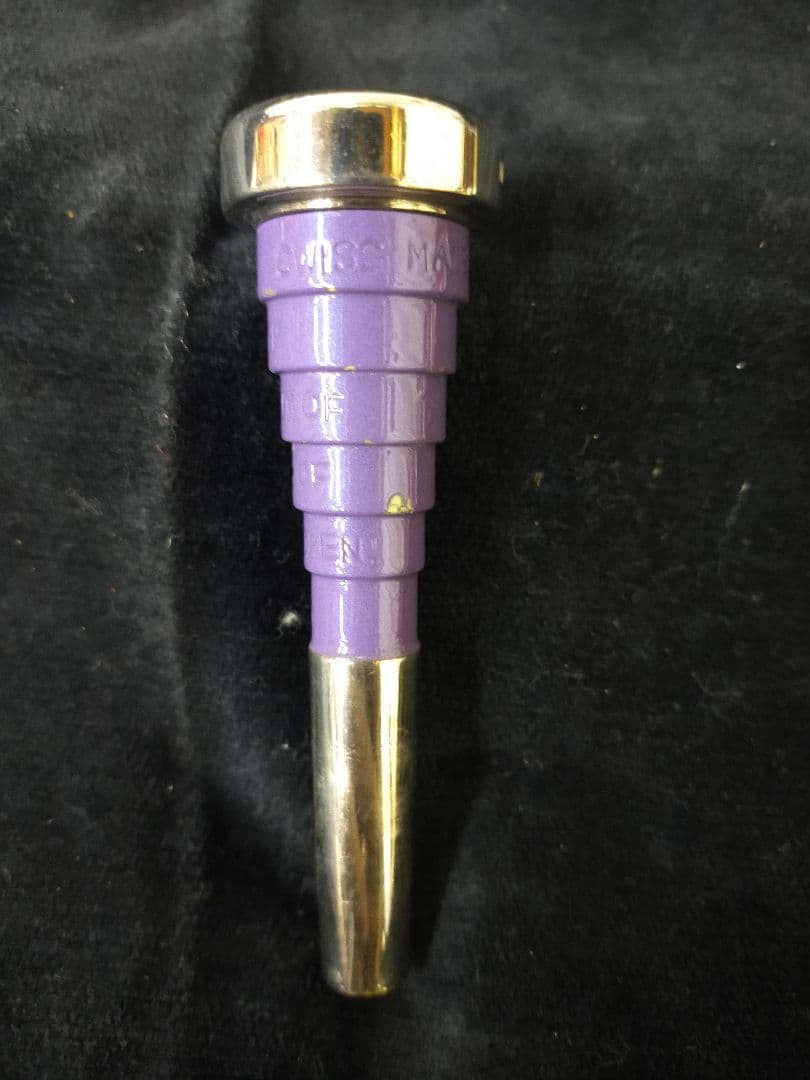 トランペットマウスピース 2ピース スイス製