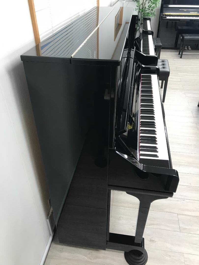 ★65007【アップライトピアノ】YAMAHA　YU30SB