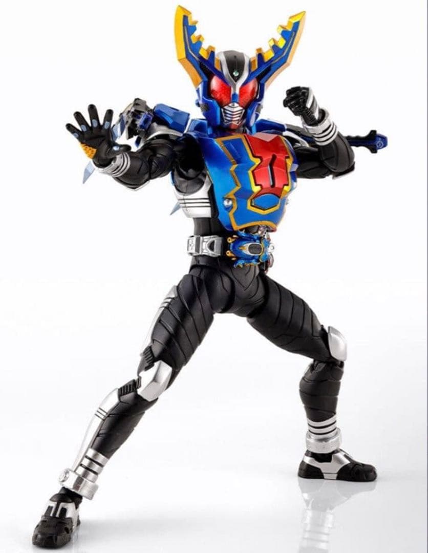 S.H.フィギュアーツ 真骨彫製法 仮面ライダーガタック ハイパーフォーム①