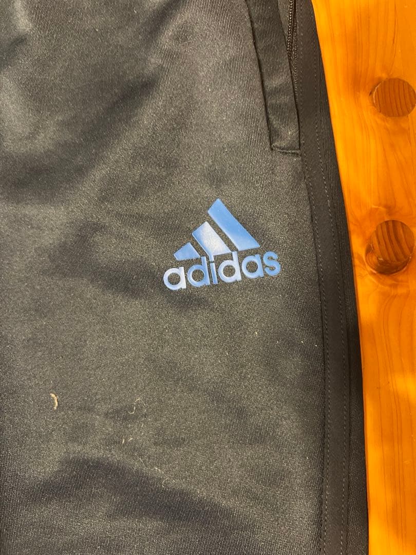 横浜F・マリノス トレーニングパンツ Oサイズ adidas エンブレム入り