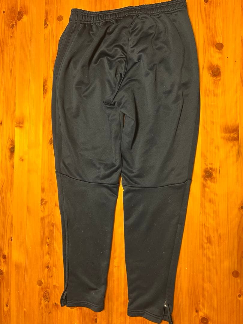 横浜F・マリノス トレーニングパンツ Oサイズ adidas エンブレム入り