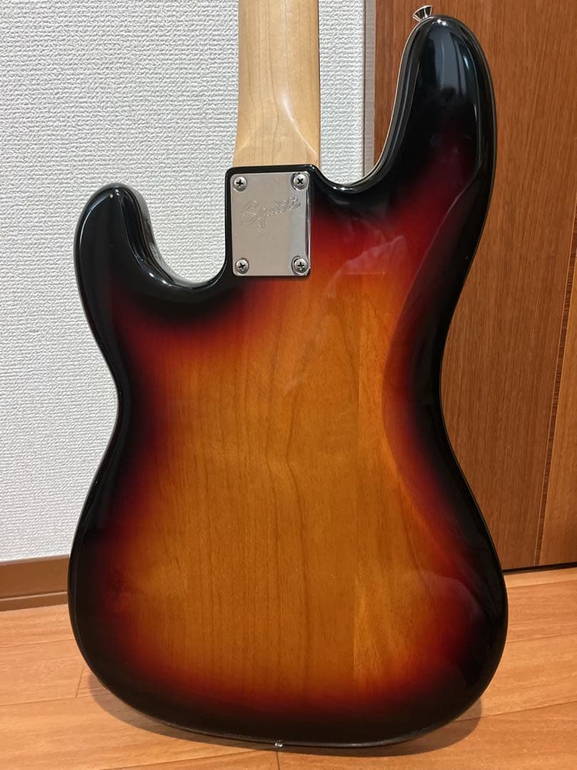 Squier PJ プレベ Precision Bass ゴールドピックガード