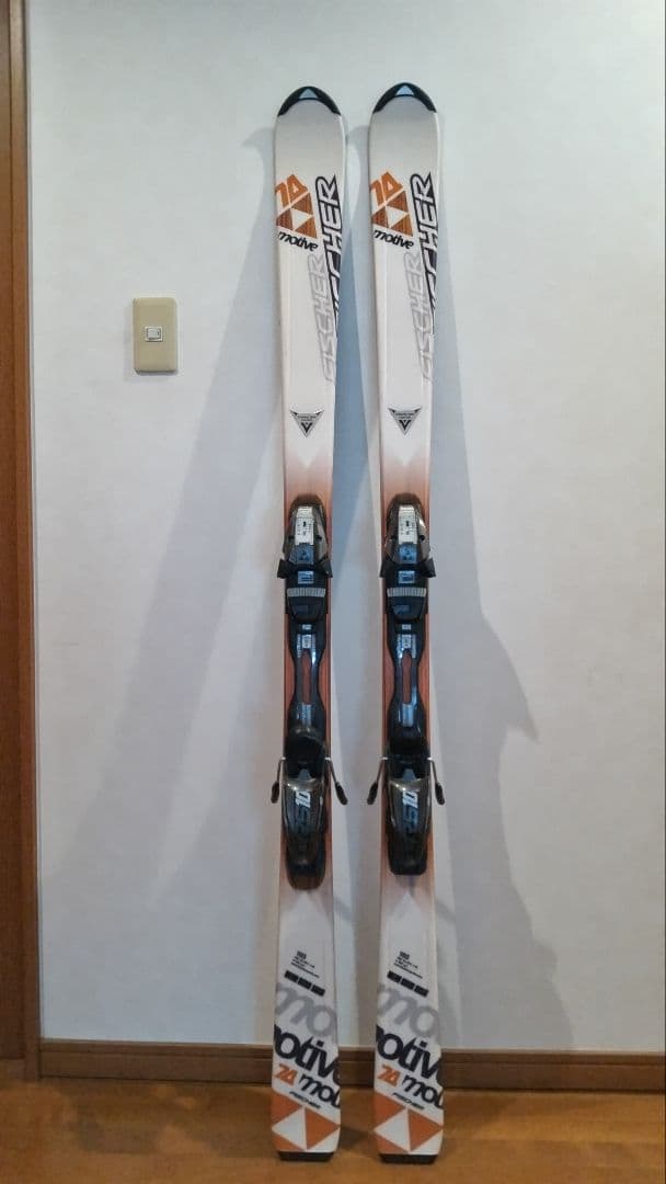 Fischer Motiv 24 スキー板 165cm 調整可能ビンディング付き