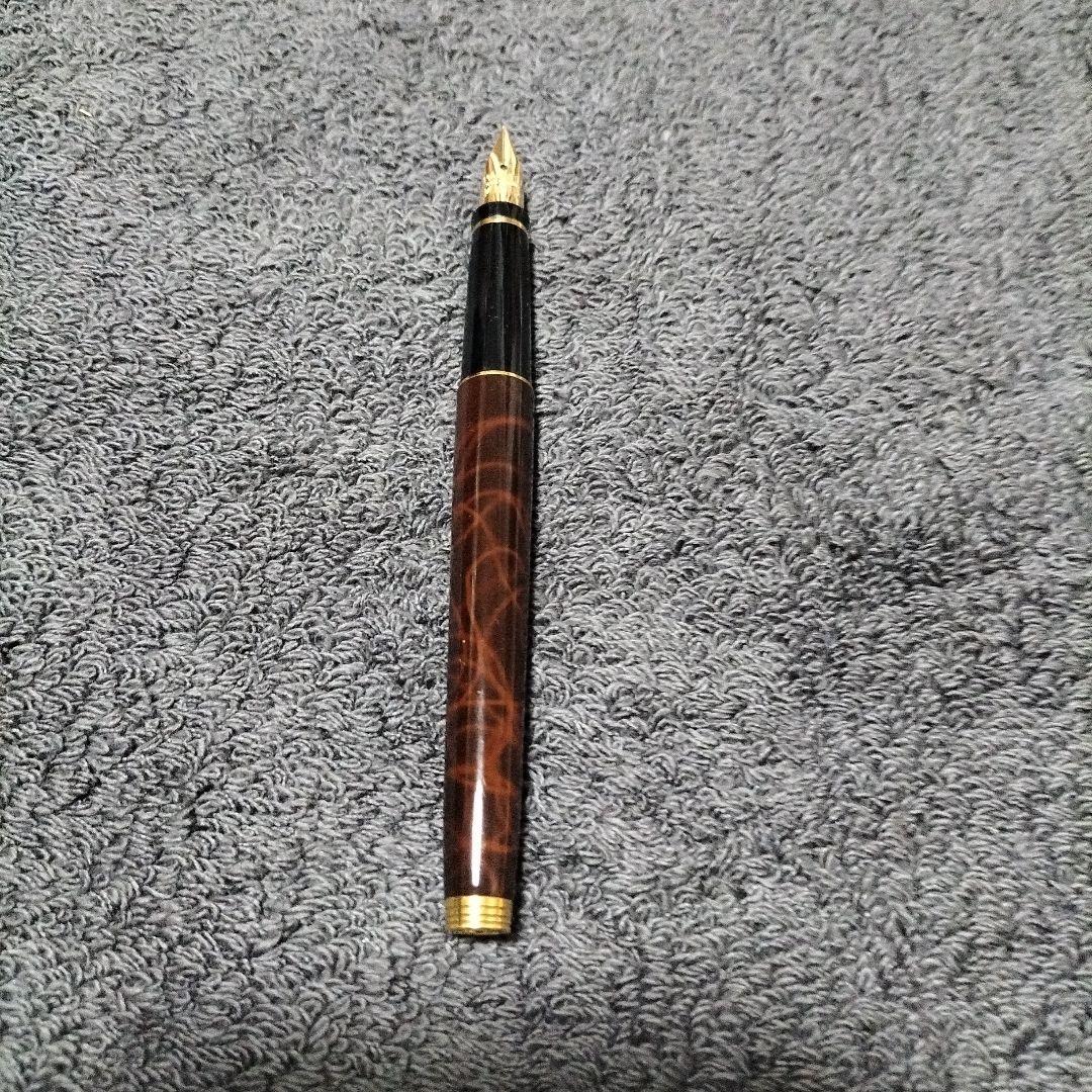 14K PARKER ダークブラウン ストライプ模様 万年筆