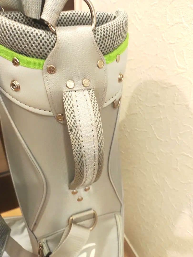 美品　TaylorMade テーラーメイド　キャディバッグ