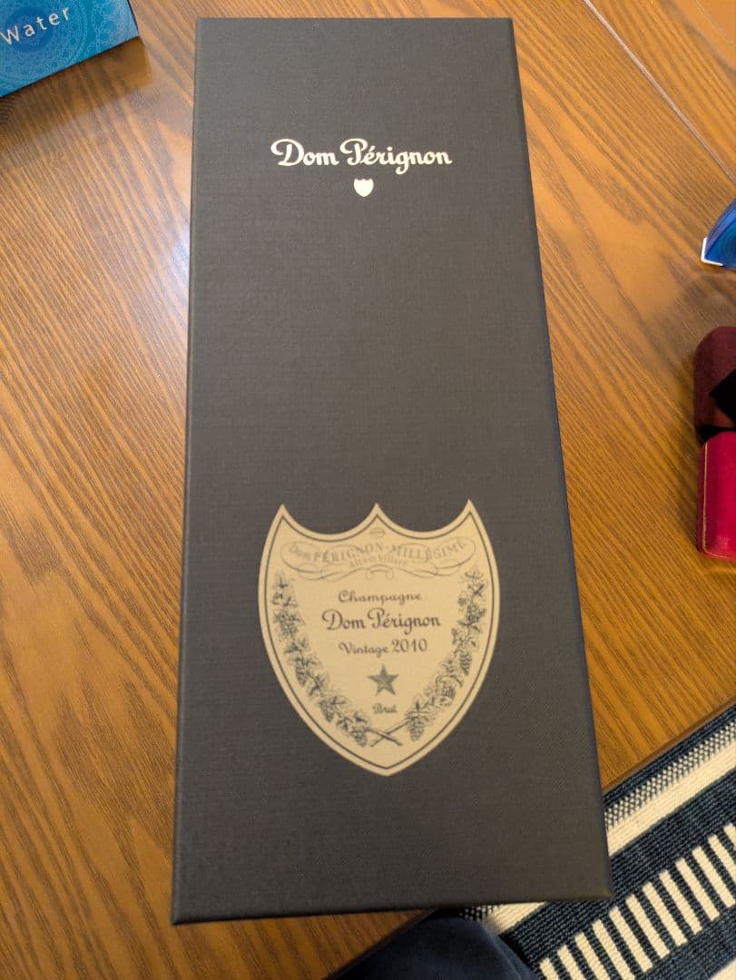 ２０１０年Dom Pérignon スパークリングワイン果実酒 750ml