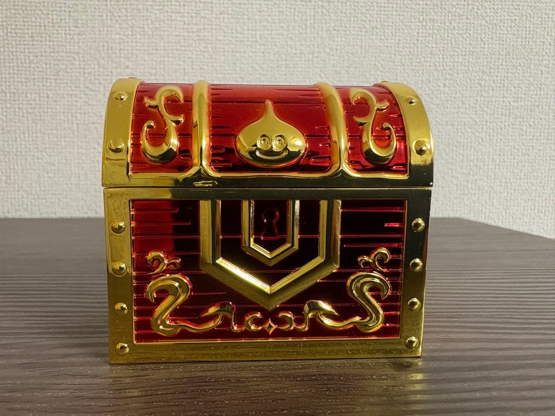 ドラゴンクエスト　メタリックアイテムズギャラリー　ロトの鎧、宝箱、ロトのしるし