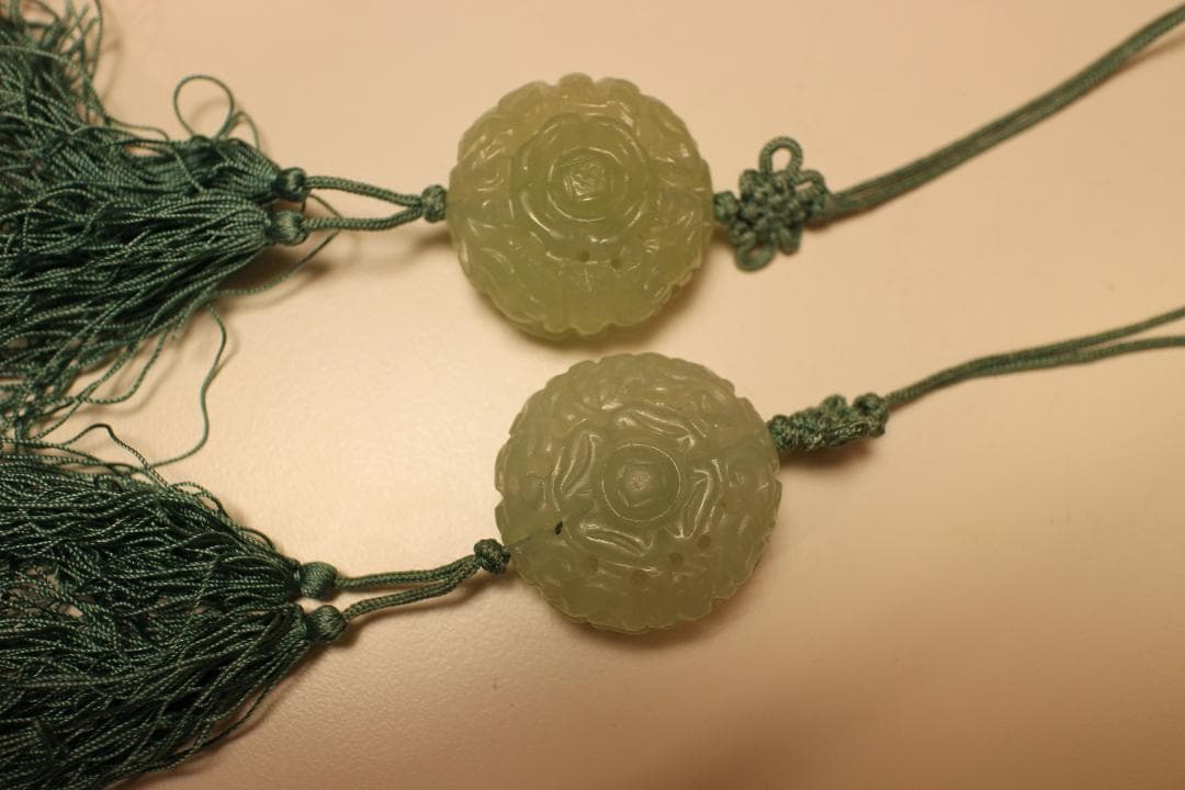 時代青い房飾り付き玉石製ペンダント2点　唐物掛軸茶道具古美術中国