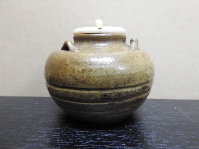 志戸呂焼？茶入　保存箱　MA１４１