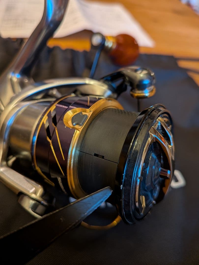 値下げ SHIMANO 16Vanquish C3000HG スピニングリール