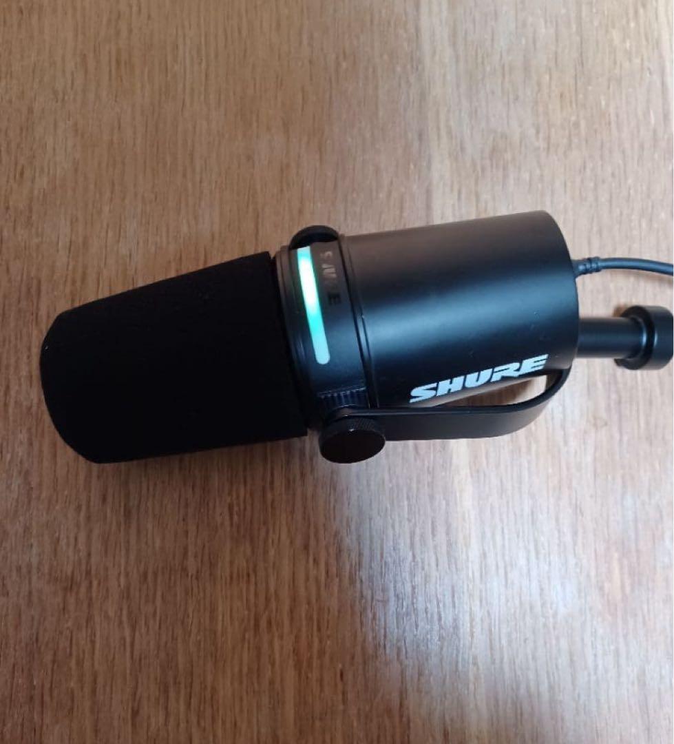 【美品】SHURE MV7+ ポッドキャストマイク